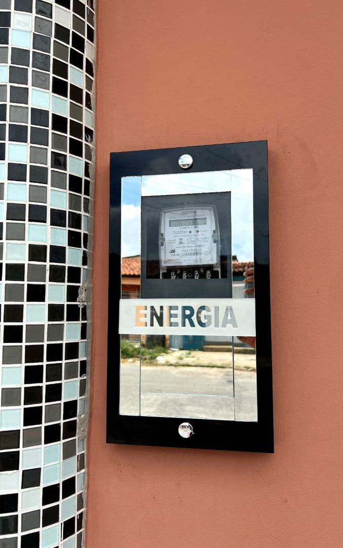 Acabamento placa de energia