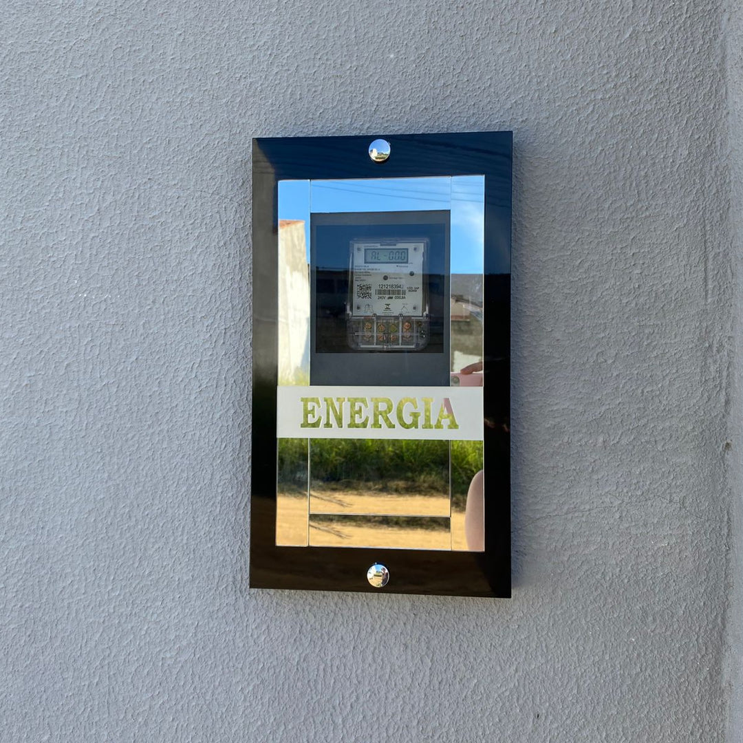 Acabamento placa de energia